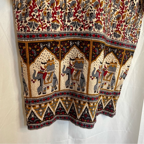 PAPILLON Women’s Vintage Red Gold Elephant Button Down Short Sleeve Size Medium - Picture 12 of 13